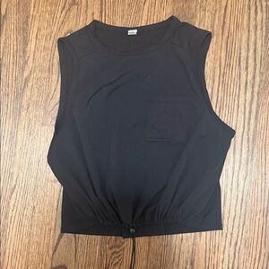Old Navy Sleeveless Black Muscle Tee